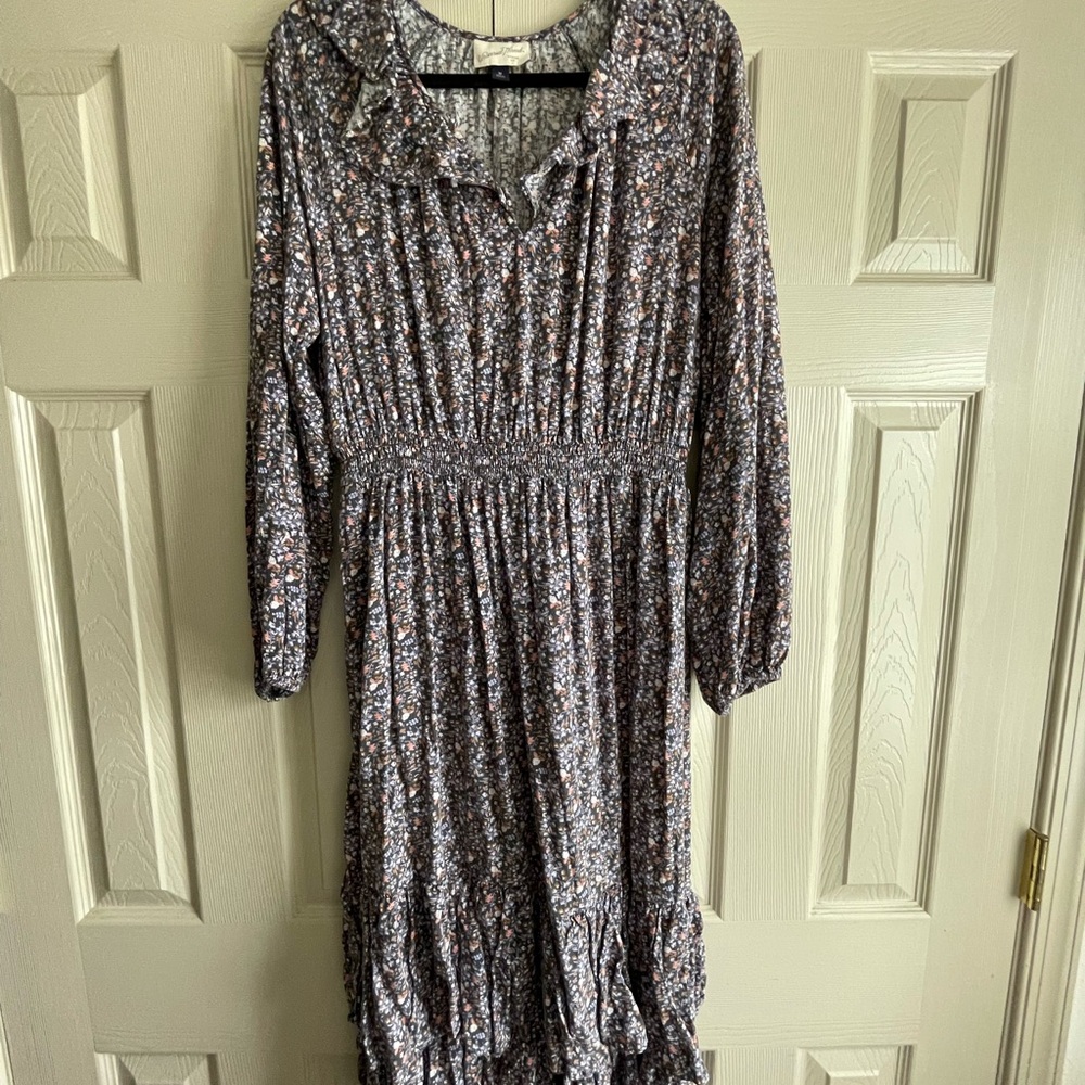 Universal Thread Long Sleeve Floral Dress